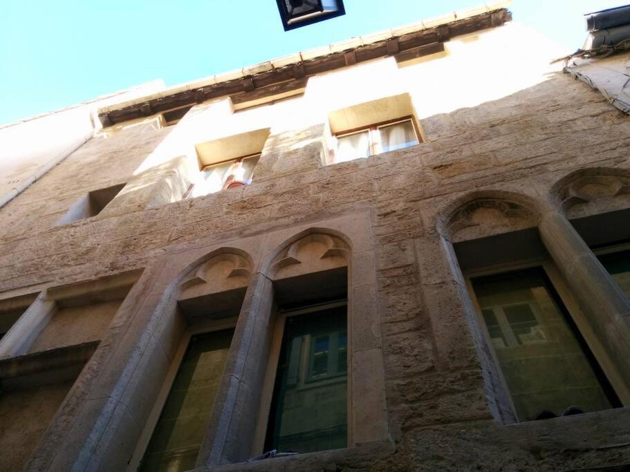 Apt Cosy Central Eglise Saint-Anne مونبيلييه المظهر الخارجي الصورة